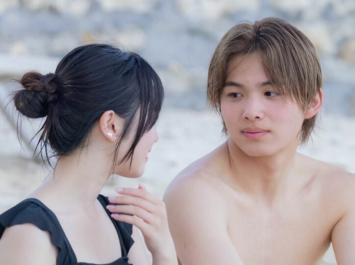 【写真・画像】男子4人が1人の女子に夢中！特別デートに2人から誘われる人気ぶり『今日好き』マクタン編第3話　1枚目
